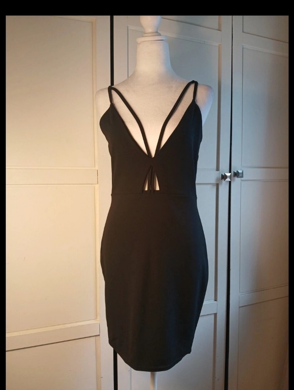 Minimalist Black Spaghetti-Strap Dress